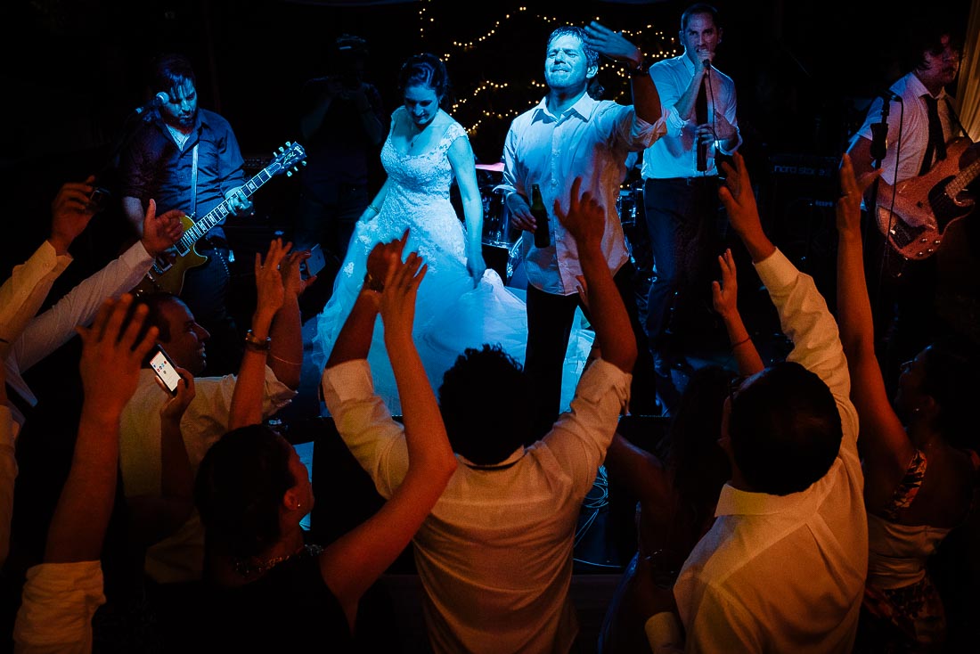 wedding rock, renato cisneros, boda iglesia carmelitas, 