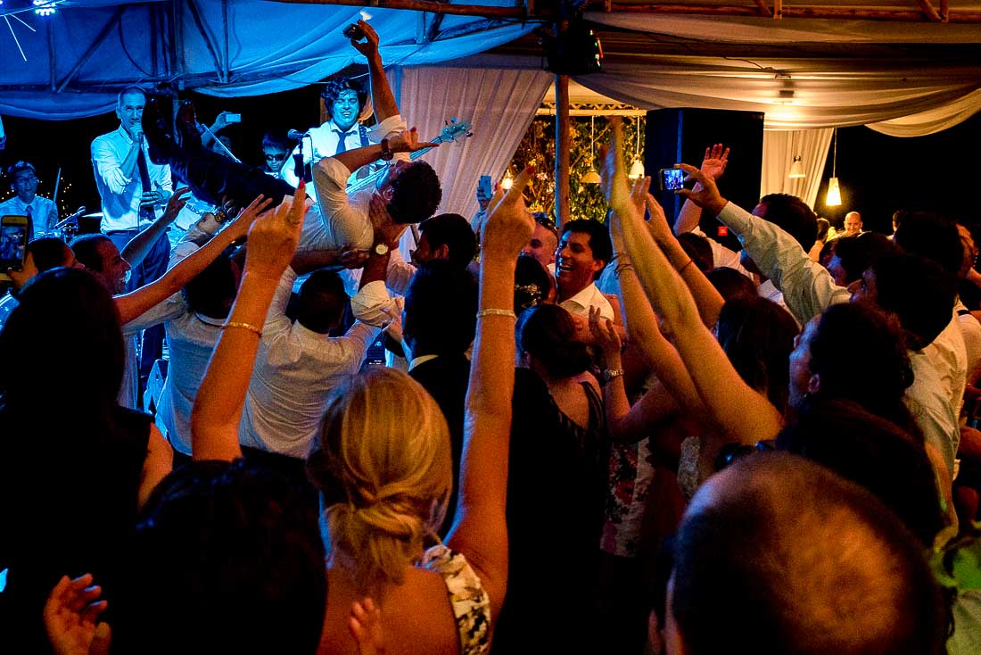 wedding rock, renato cisneros, boda iglesia carmelitas, 