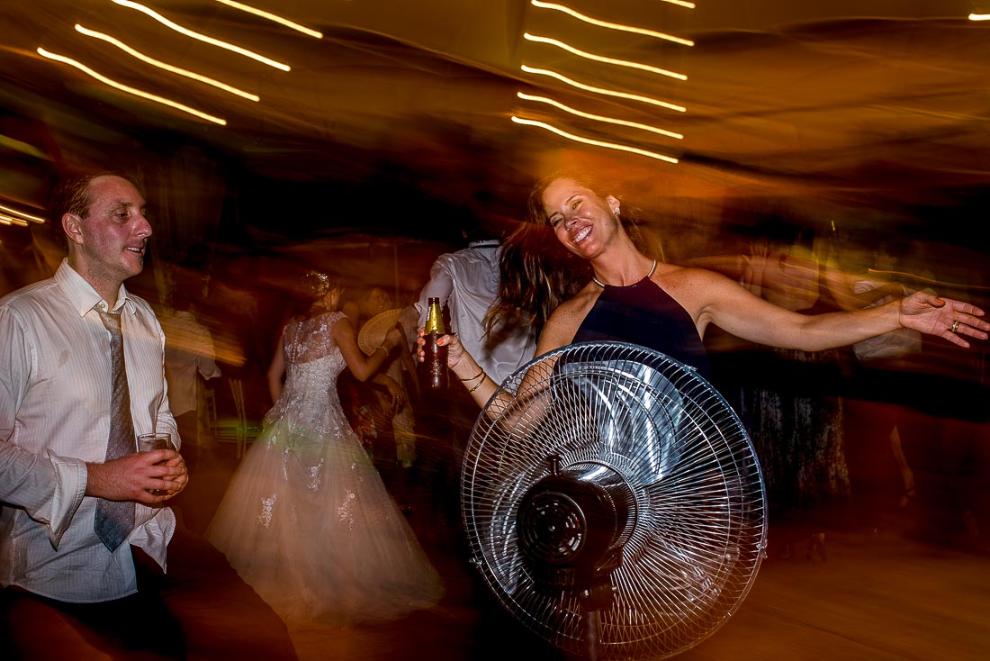 wedding rock, renato cisneros, boda iglesia carmelitas, 