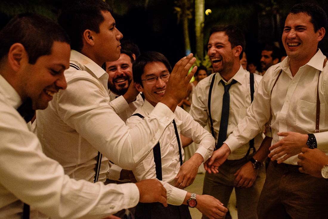 fotografo de bodas hotel punta sal, fotografia documental bodas en playa, life style, crossfit, beach wedding destination peru, destination wedding tumbes