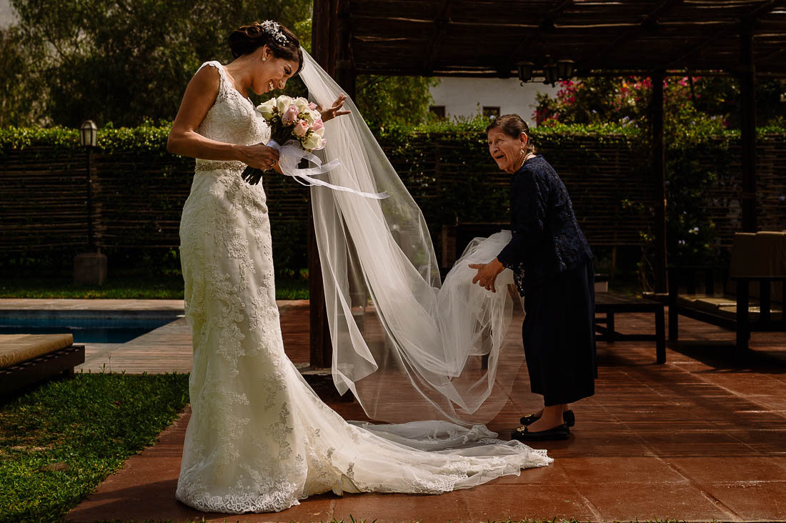 foto documental de boda peru chile, boda en las palomas de cieneguilla, fotografo de matrimonio 